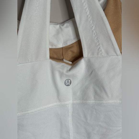 Lululemon Scoop Me Up Tank II Size 10 - Picture 4 of 5